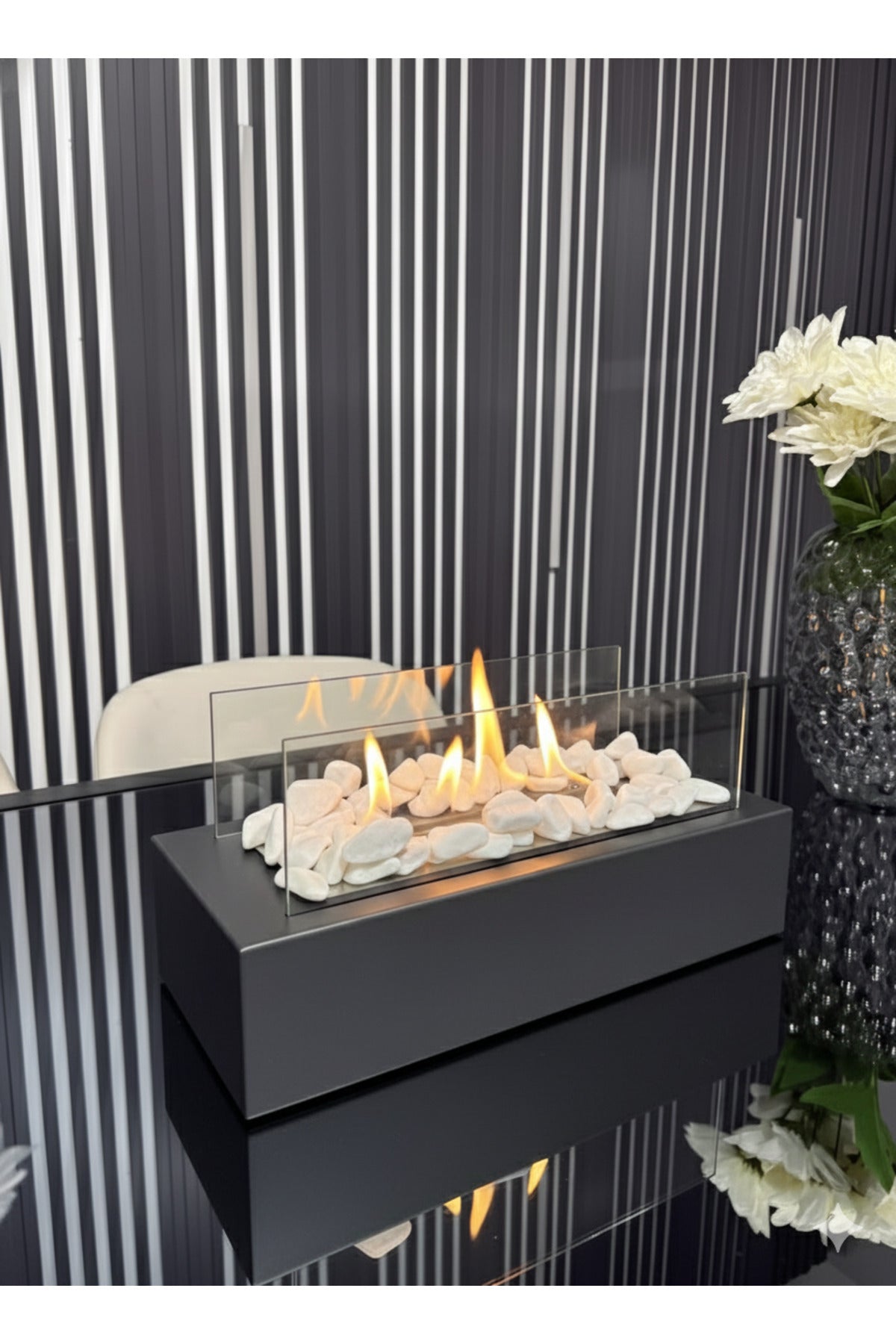 Premium Metal Masaüstü Şömine - Antrasit / Sertifikalı Yakıt Ve Dekoratif Taş Hediyeli